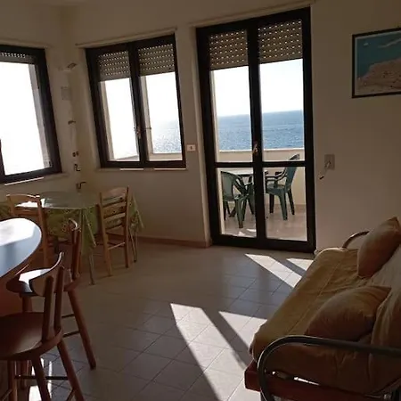 Stupendo Fronte Mare A * 加利波利